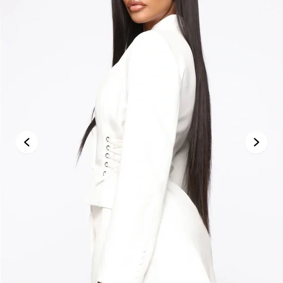 Boardin' Jets Blazer Dress - White a Fashion Nova x Cardi B collab - Picture 4 of 7